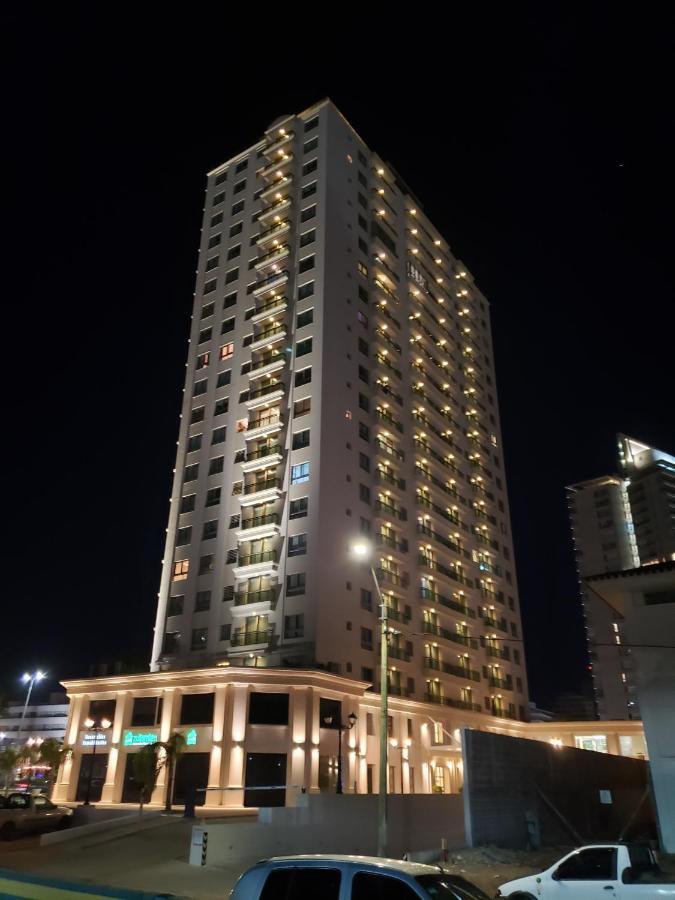 Monoambiente De Lujo En Place Lafayette - Ganadores Del Premio Award 2025 Punta del Este Esterno foto