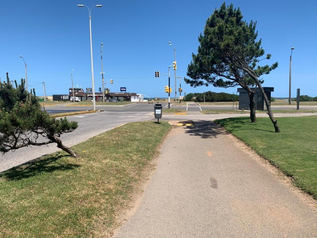 Monoambiente De Lujo En Place Lafayette - Ganadores Del Premio Award 2025 Punta del Este Esterno foto