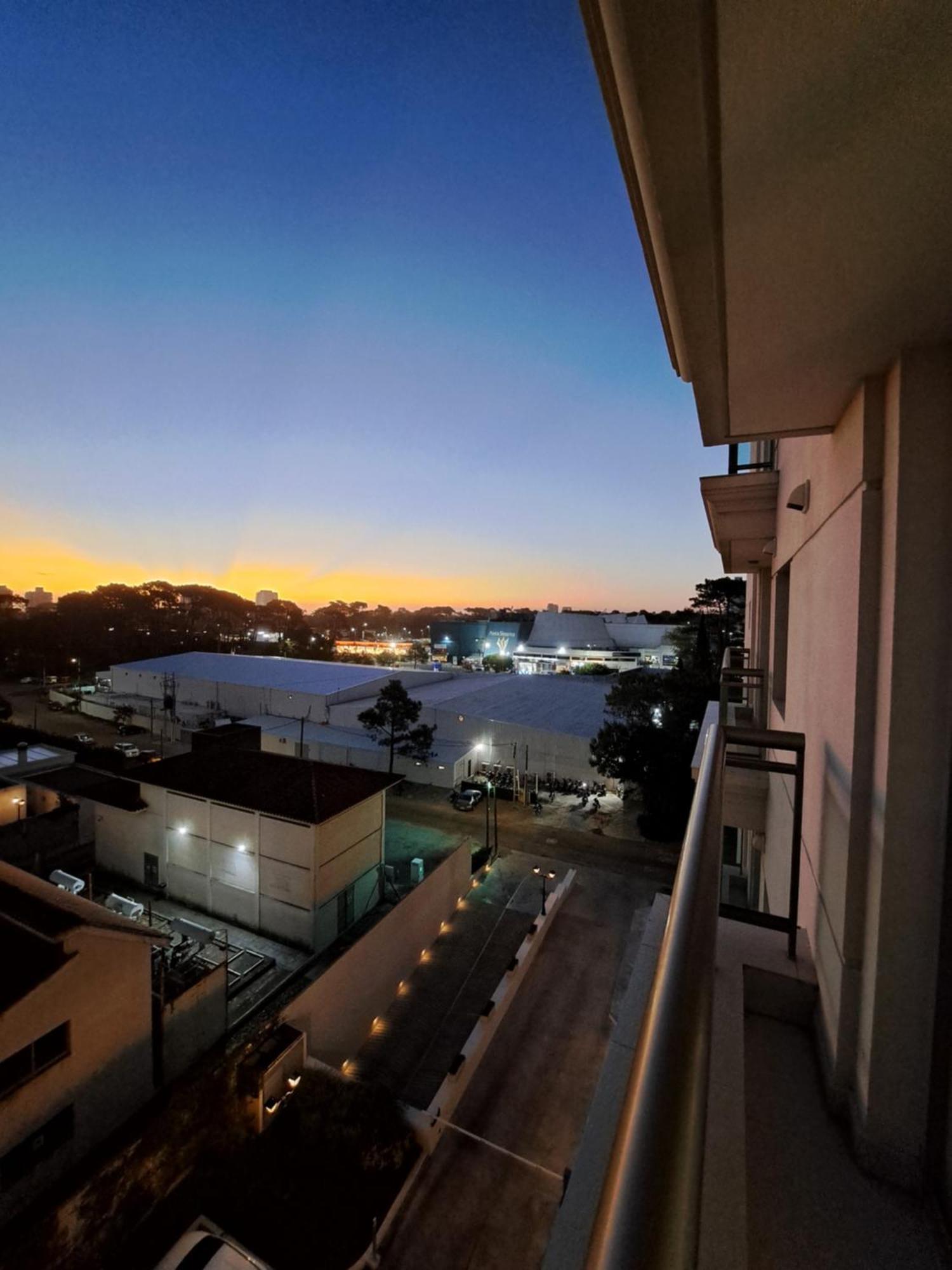 Monoambiente De Lujo En Place Lafayette - Ganadores Del Premio Award 2025 Punta del Este Esterno foto